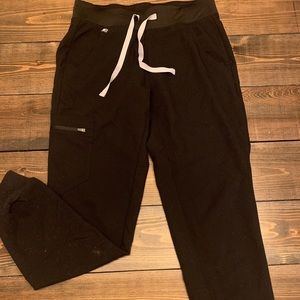 FIGS joggers